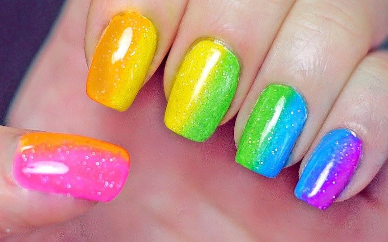 gel-manicure-idea-luminous-shades